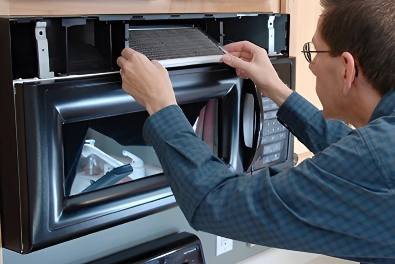 Buld-in Microwave Repair in Wilmington